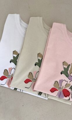 Alternative view of Remera Dreams